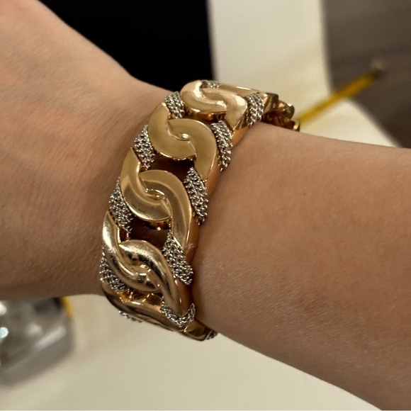 Gold tone silver chain hinged wide bracelet # 090 - Picture 1 of 7